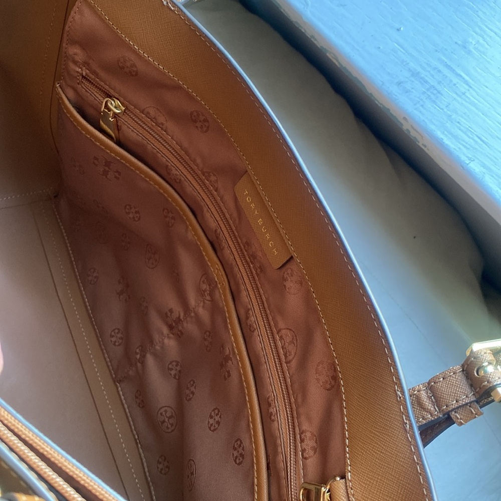 Tory Burch Tote ~ Tiramisu : Triple compartment - Picture 2 of 8